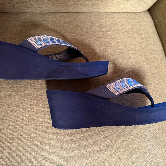 Yellow Box Navy Embellished Sandals - Picture 5 of 8